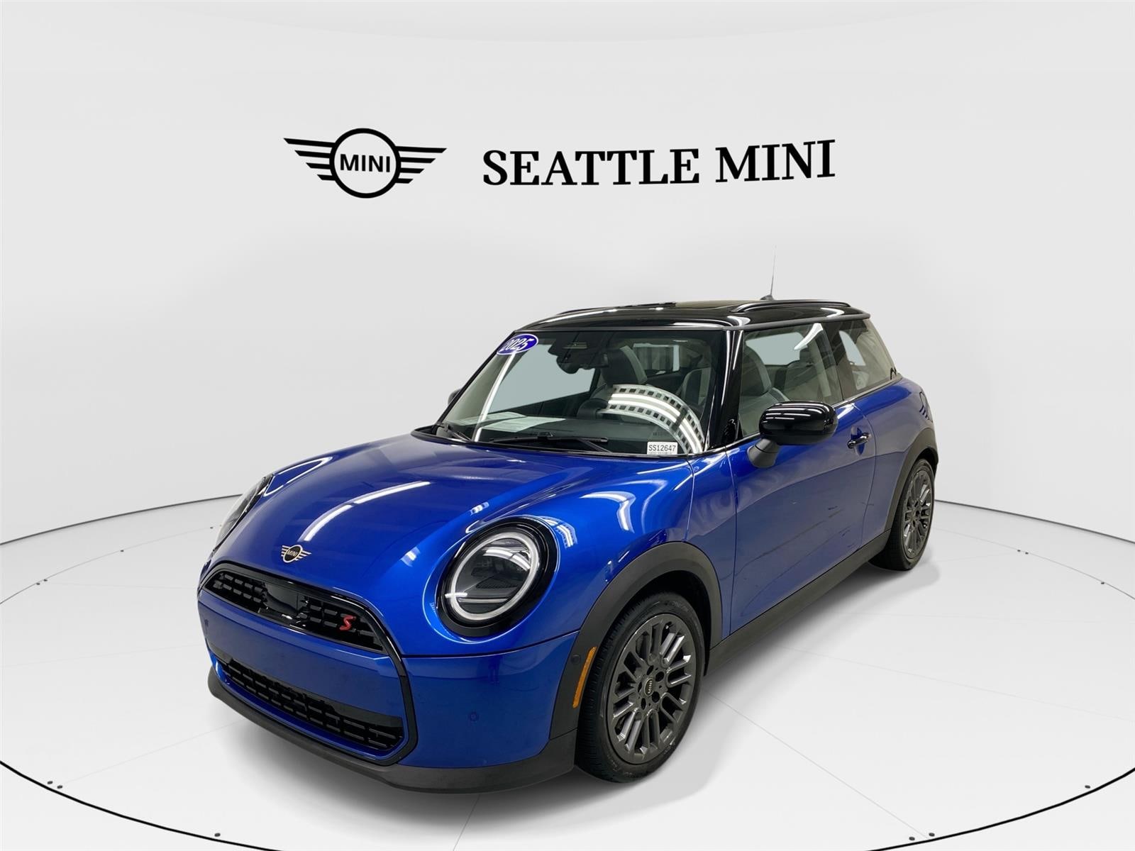 2025 MINI Hardtop 2 Door S's photo