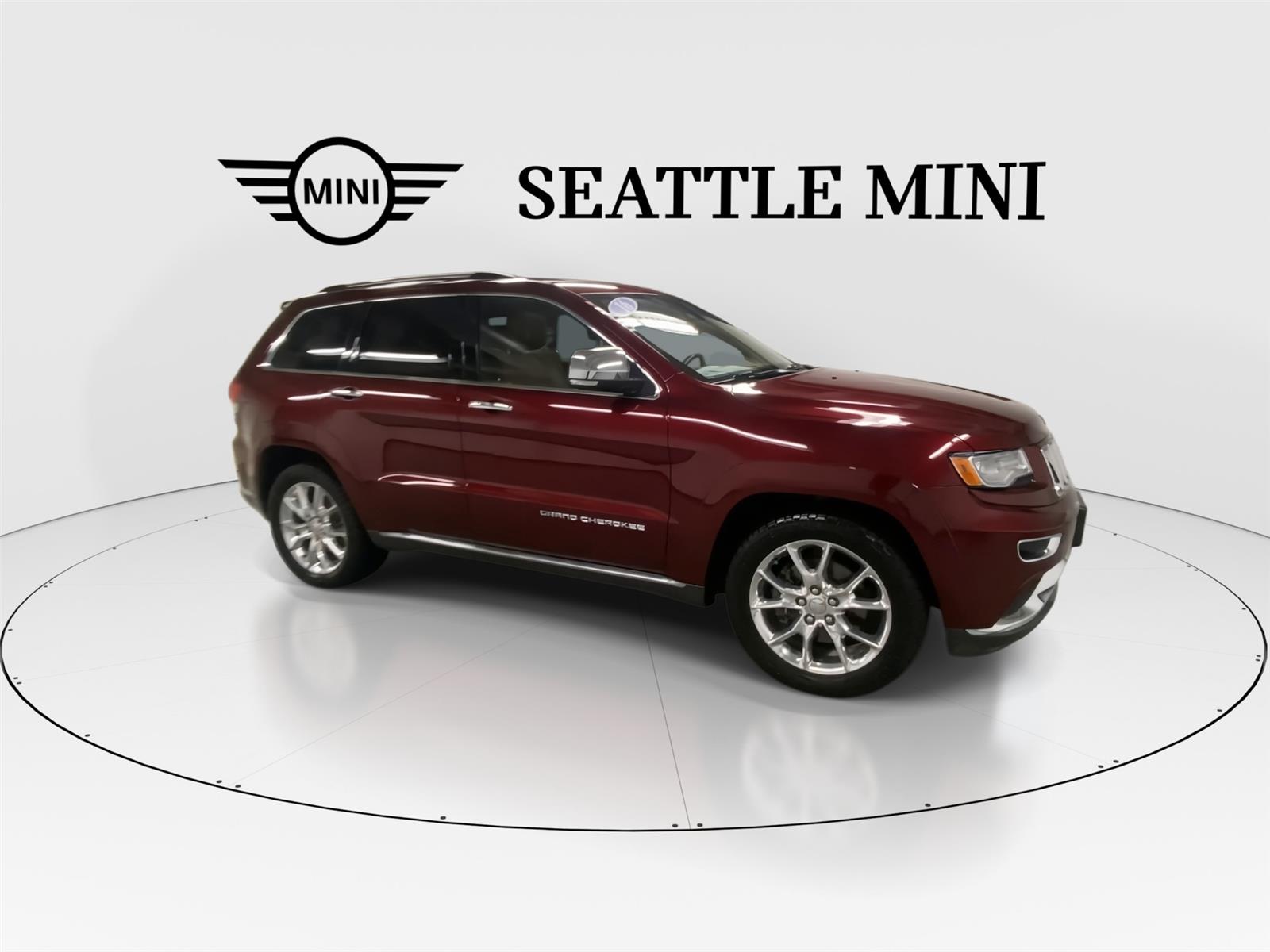 2016 Jeep Grand Cherokee Summit photo 2