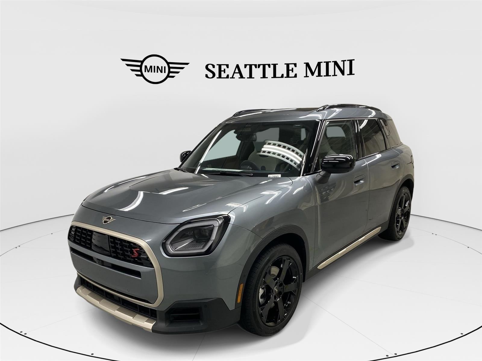 2025 MINI Countryman Iconic