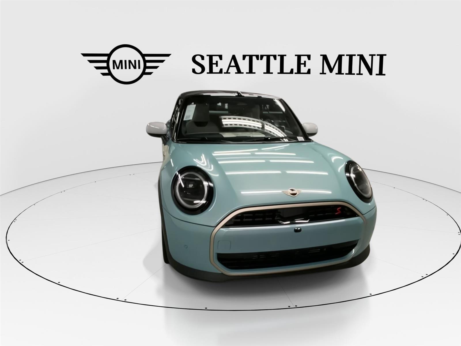 2026 Mini Cooper Convertible Iconic photo 3