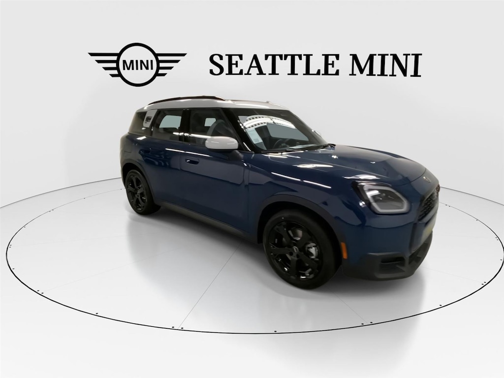 New 2026 MINI Countryman Signature Plus SUV