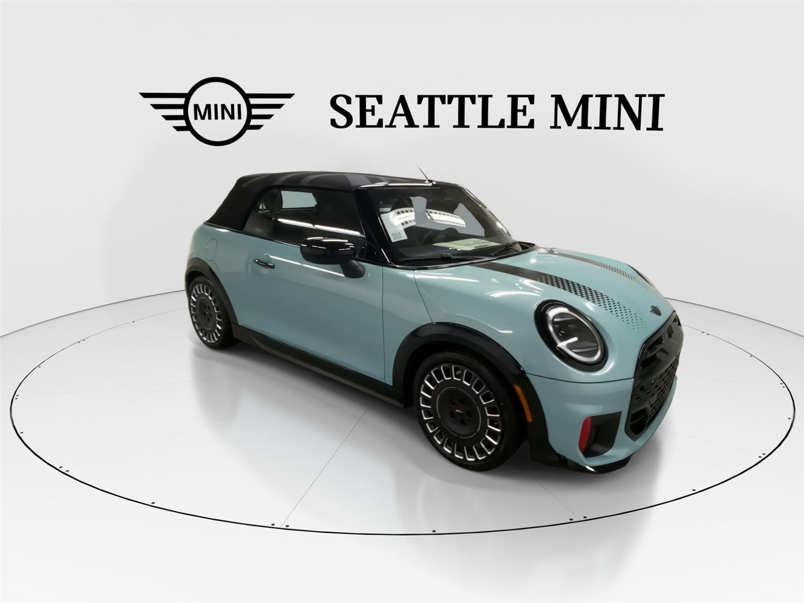 2026 Mini Cooper Convertible Iconic photo 2