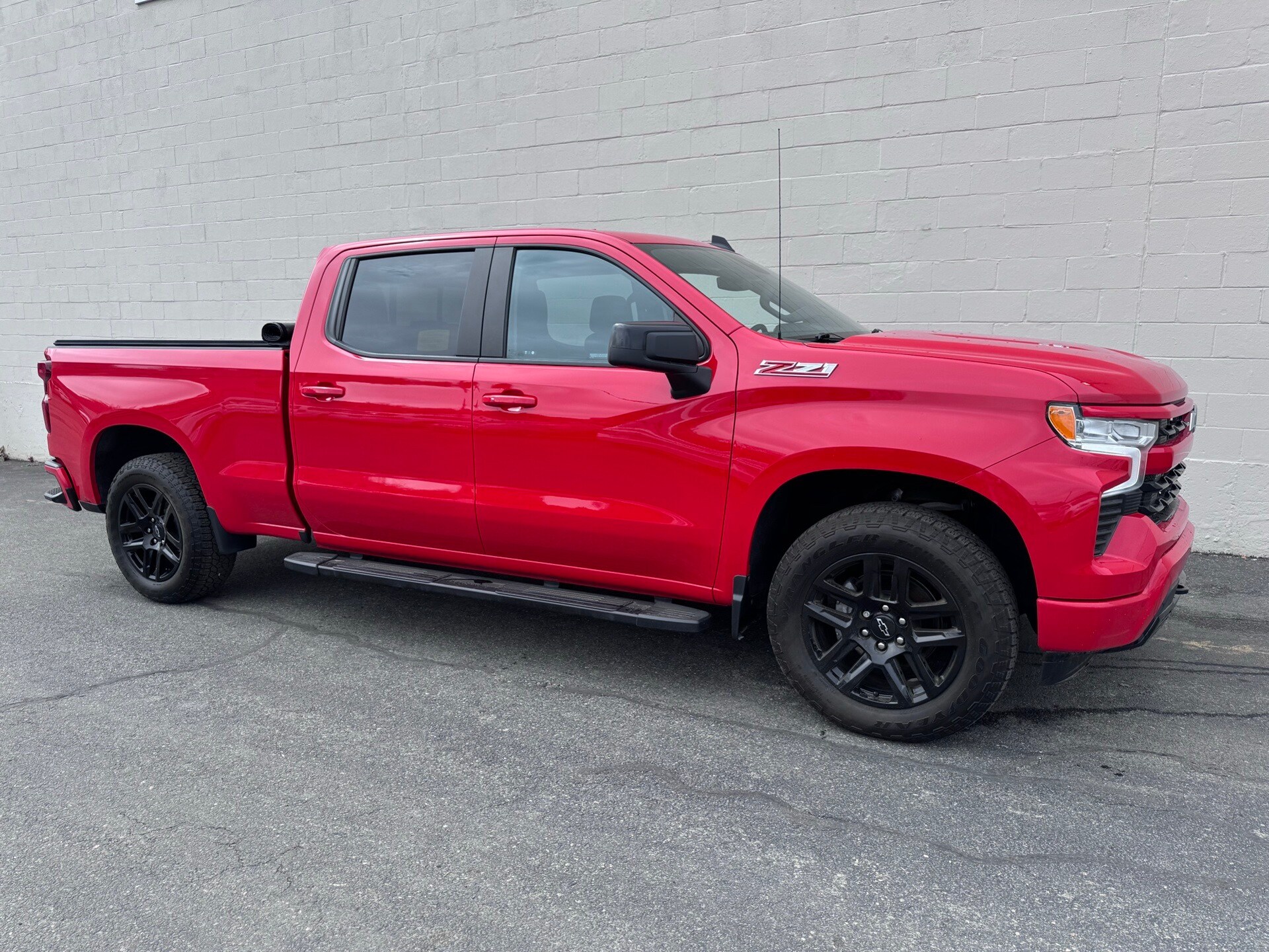 2022 Chevrolet Silverado 1500 RST photo 4
