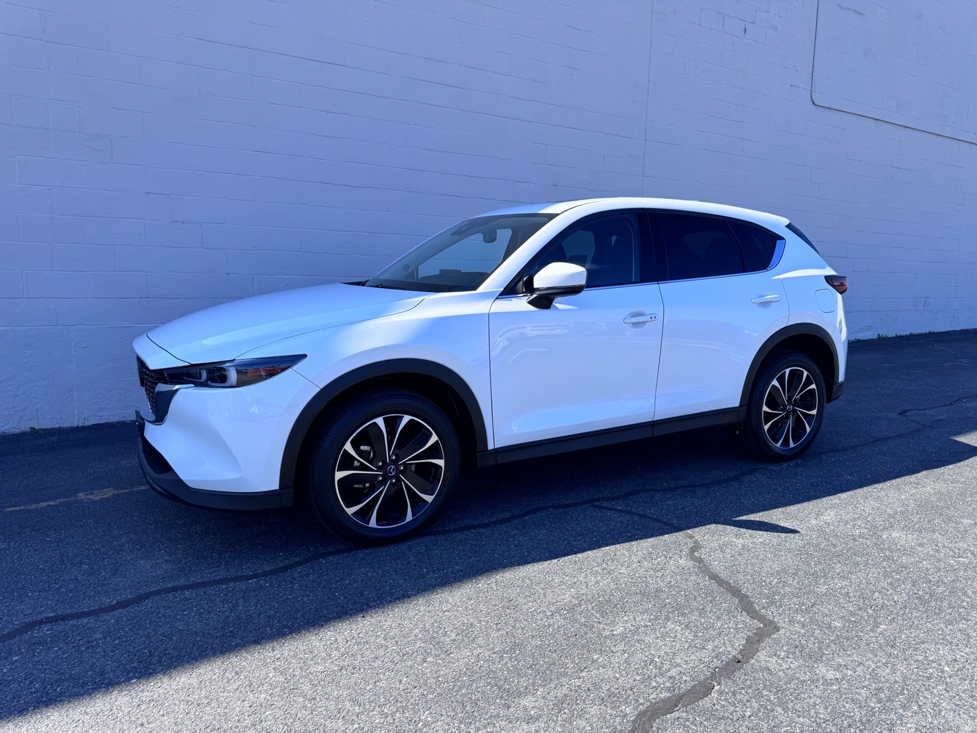 2022 Mazda CX-5 S Premium Plus package's photo