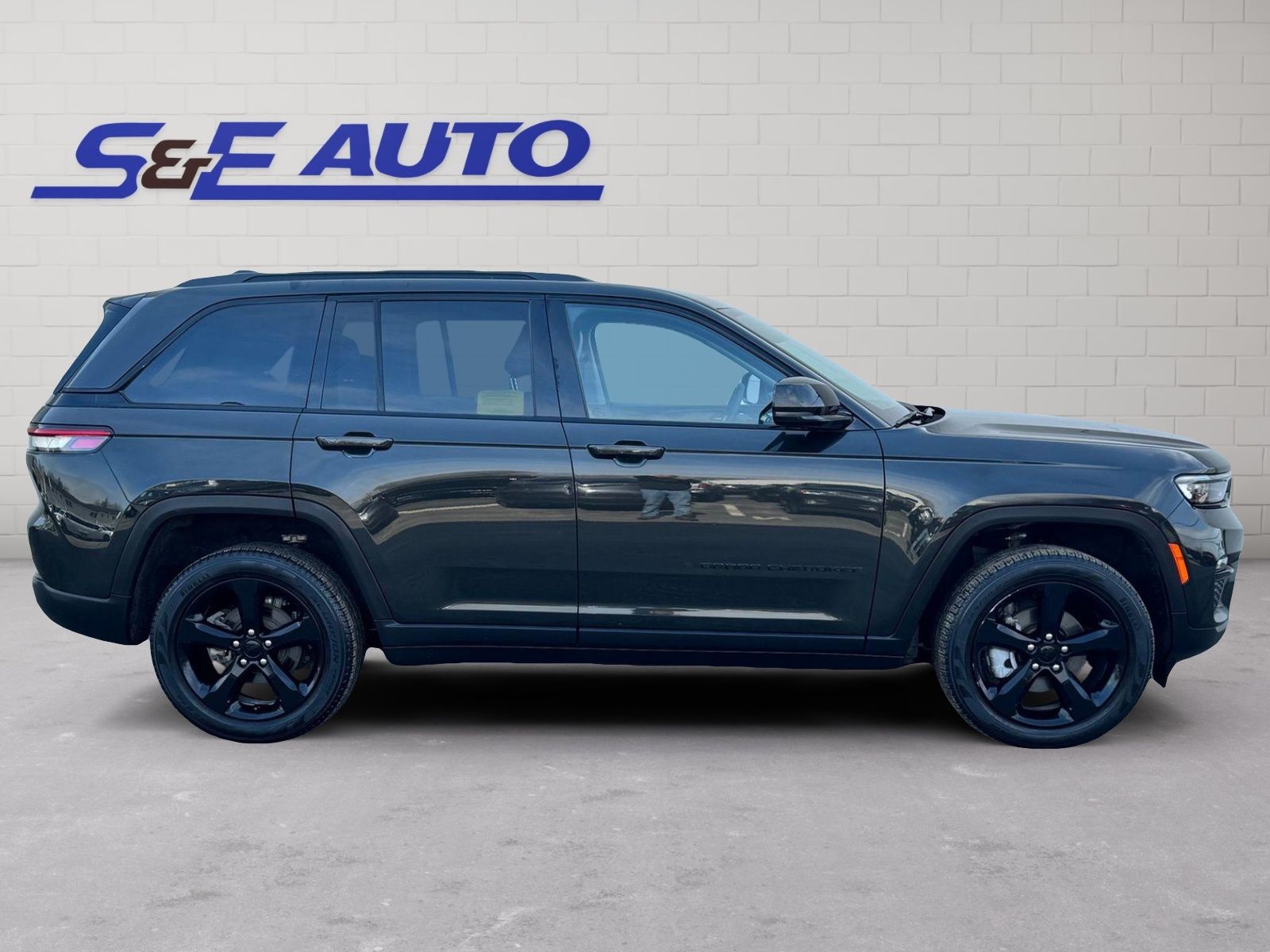 2023 Jeep Grand Cherokee Limited - Photo 7