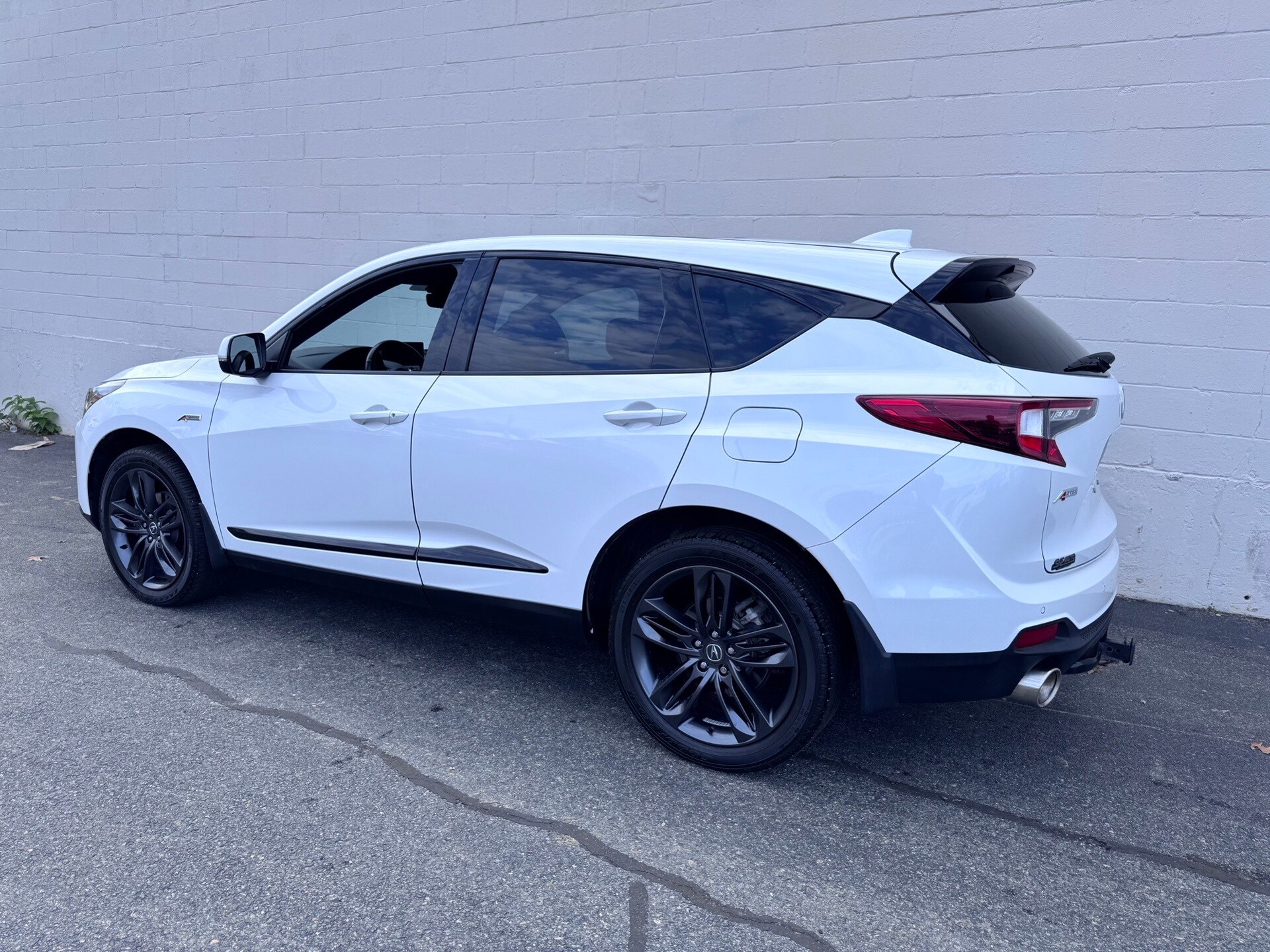 2022 Acura RDX A-Spec photo 2