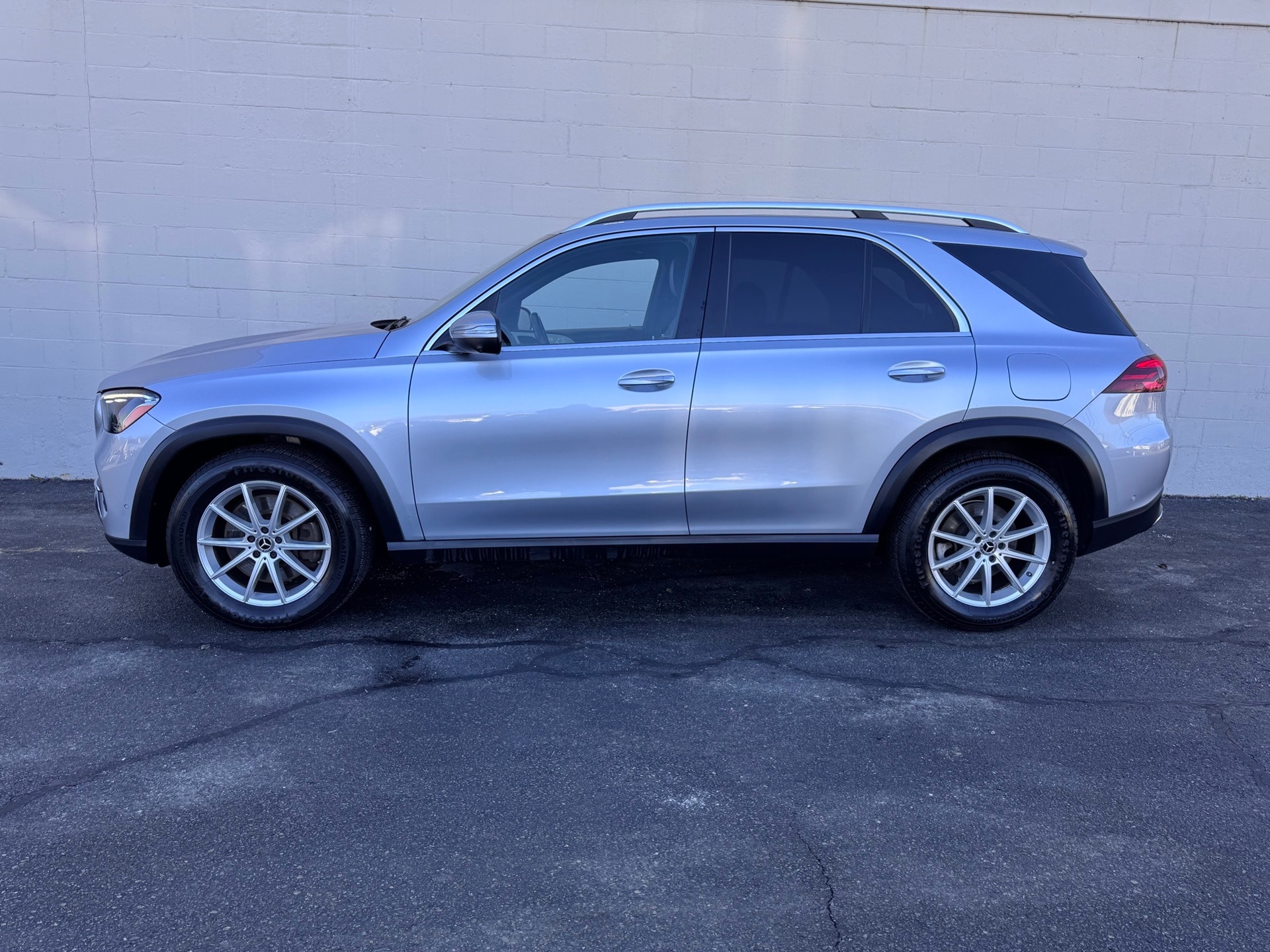 2024 Mercedes-Benz GLE GLE450E's photo