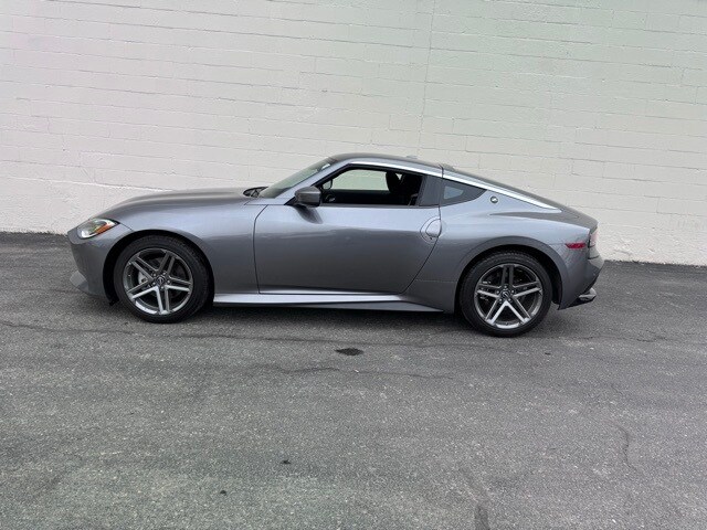 2024 Nissan Z Sport photo 2