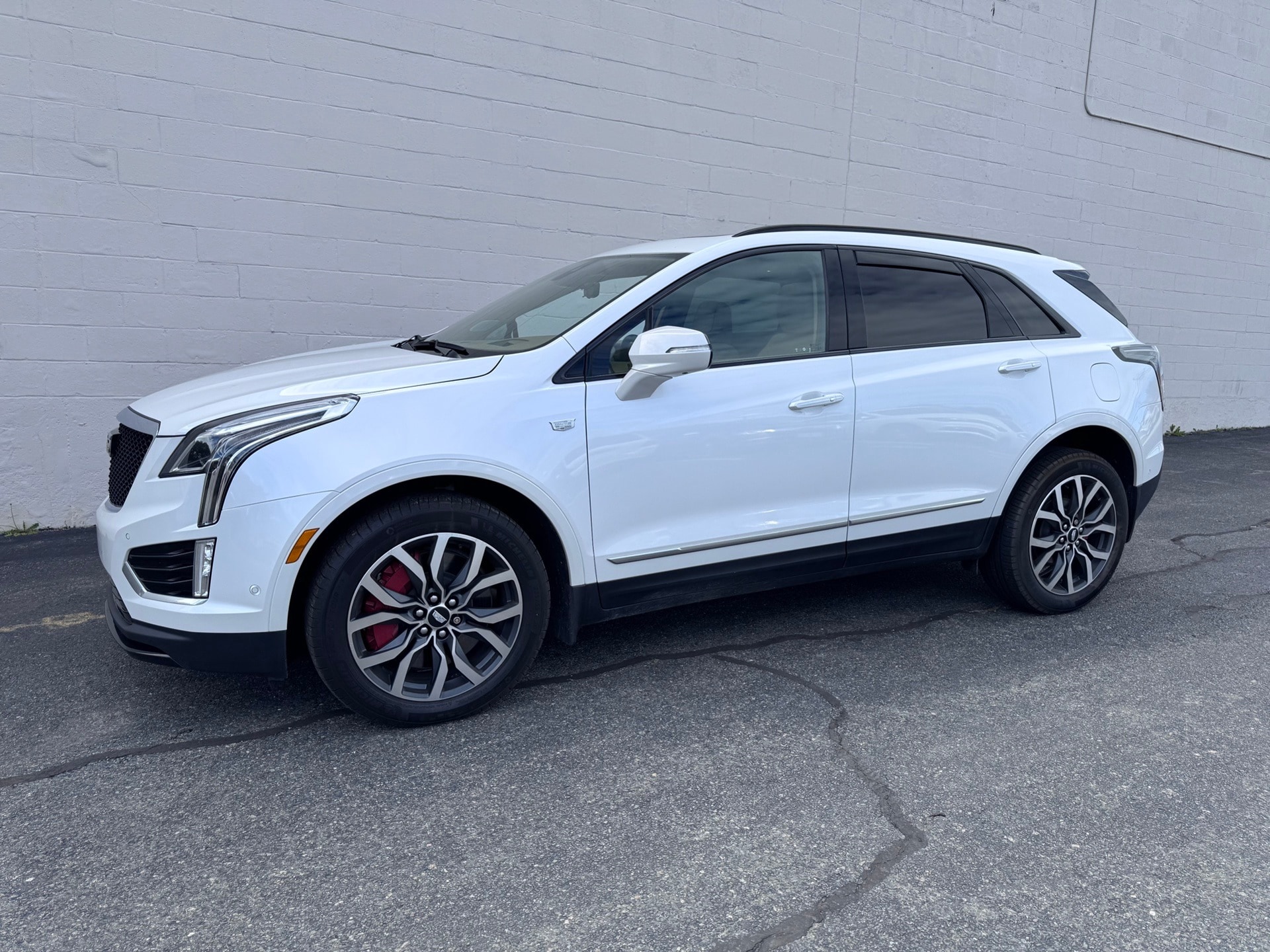 2022 Cadillac XT5 Sport's photo