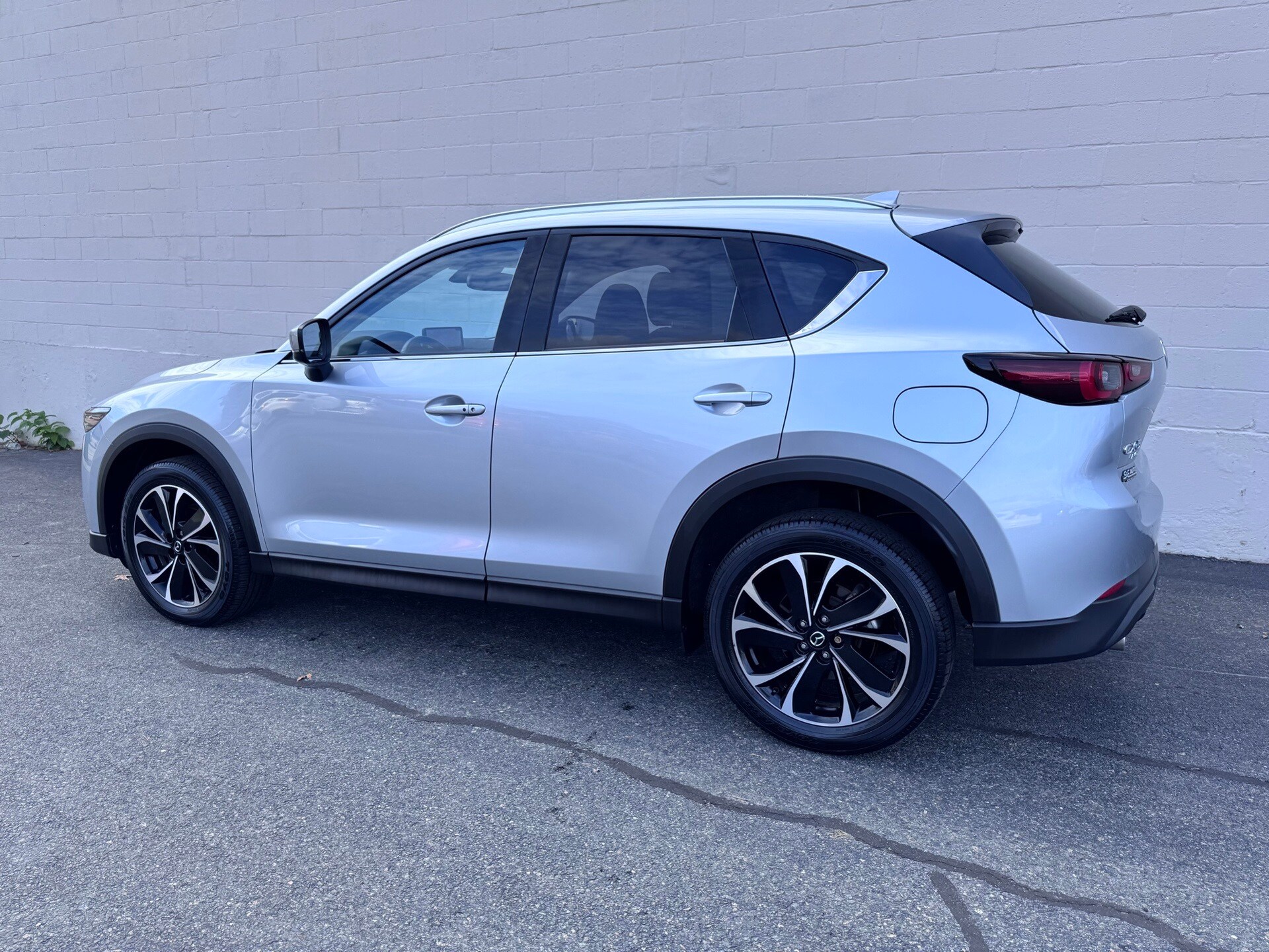 2023 Mazda CX-5 2.5 S Premium photo 3