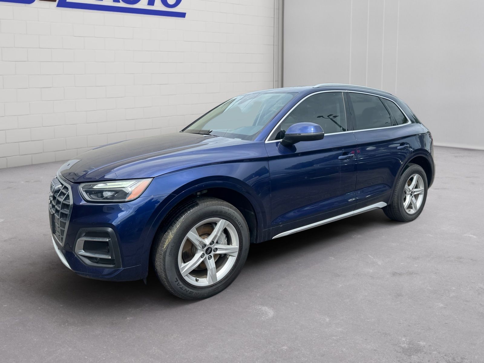 2023 Audi Q5 40 Premium's photo