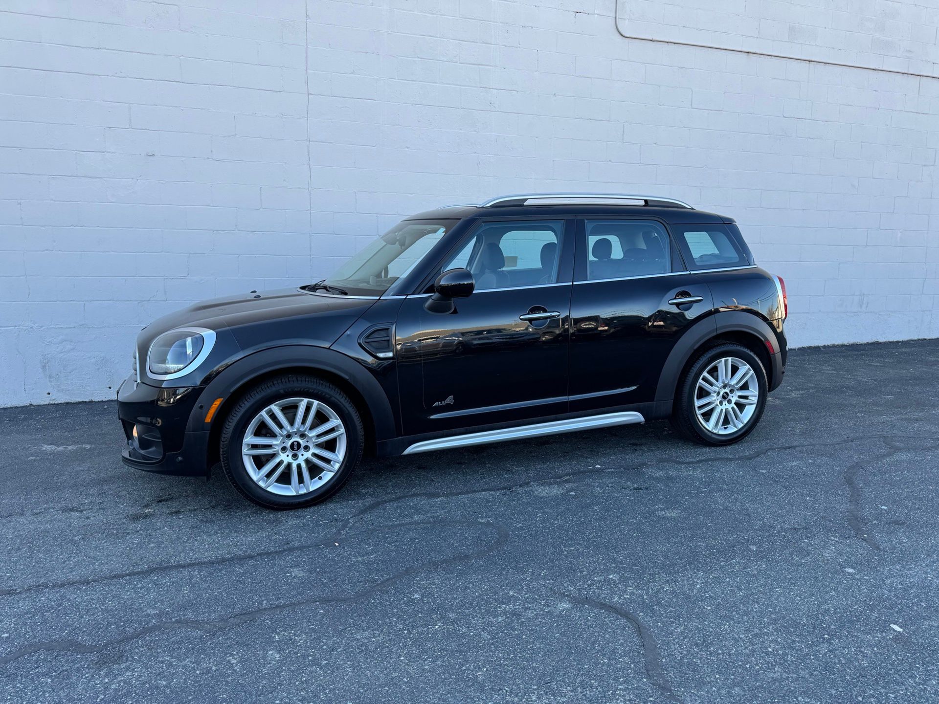 2017 MINI Countryman Base