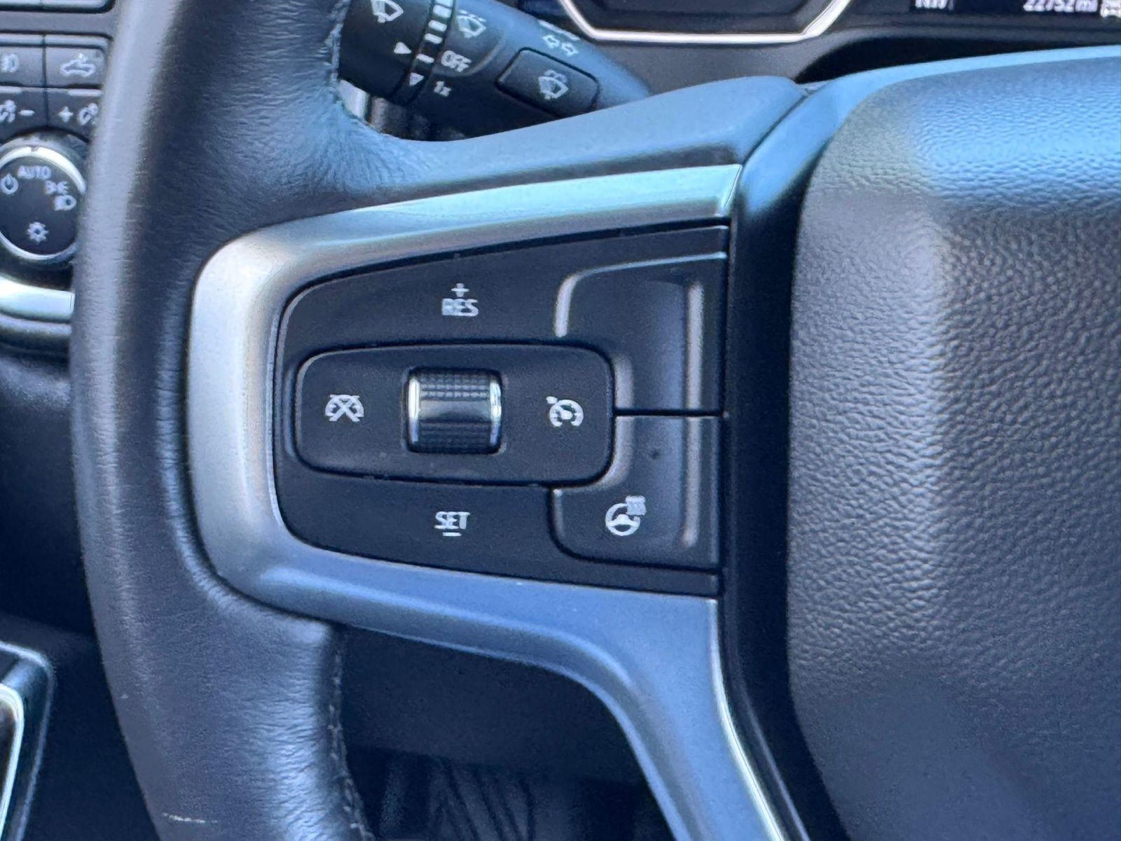 2022 Chevrolet Silverado 1500 Limited LT Trail Boss - Photo 33