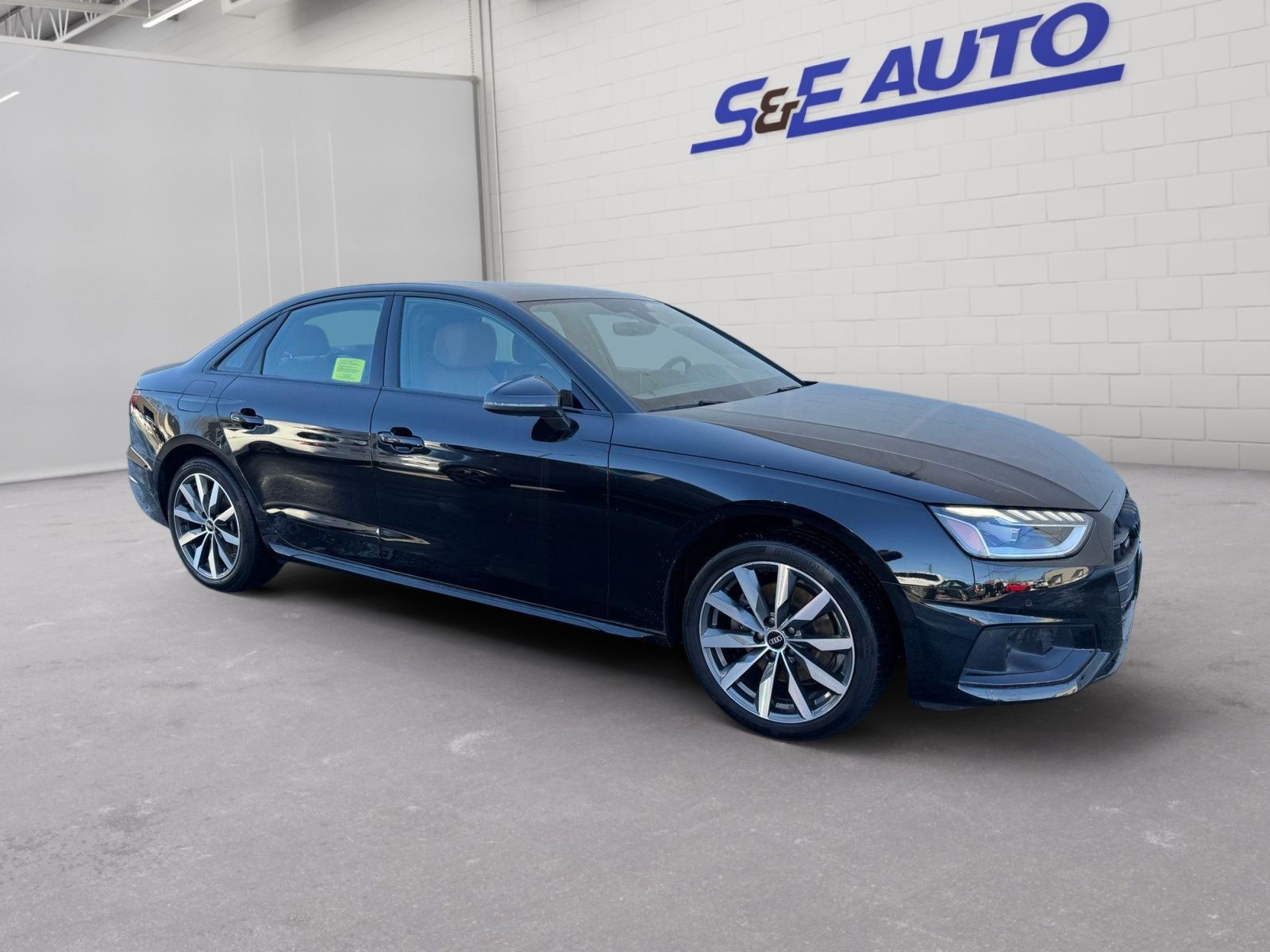2023 Audi A4 Premium Plus - Photo 6