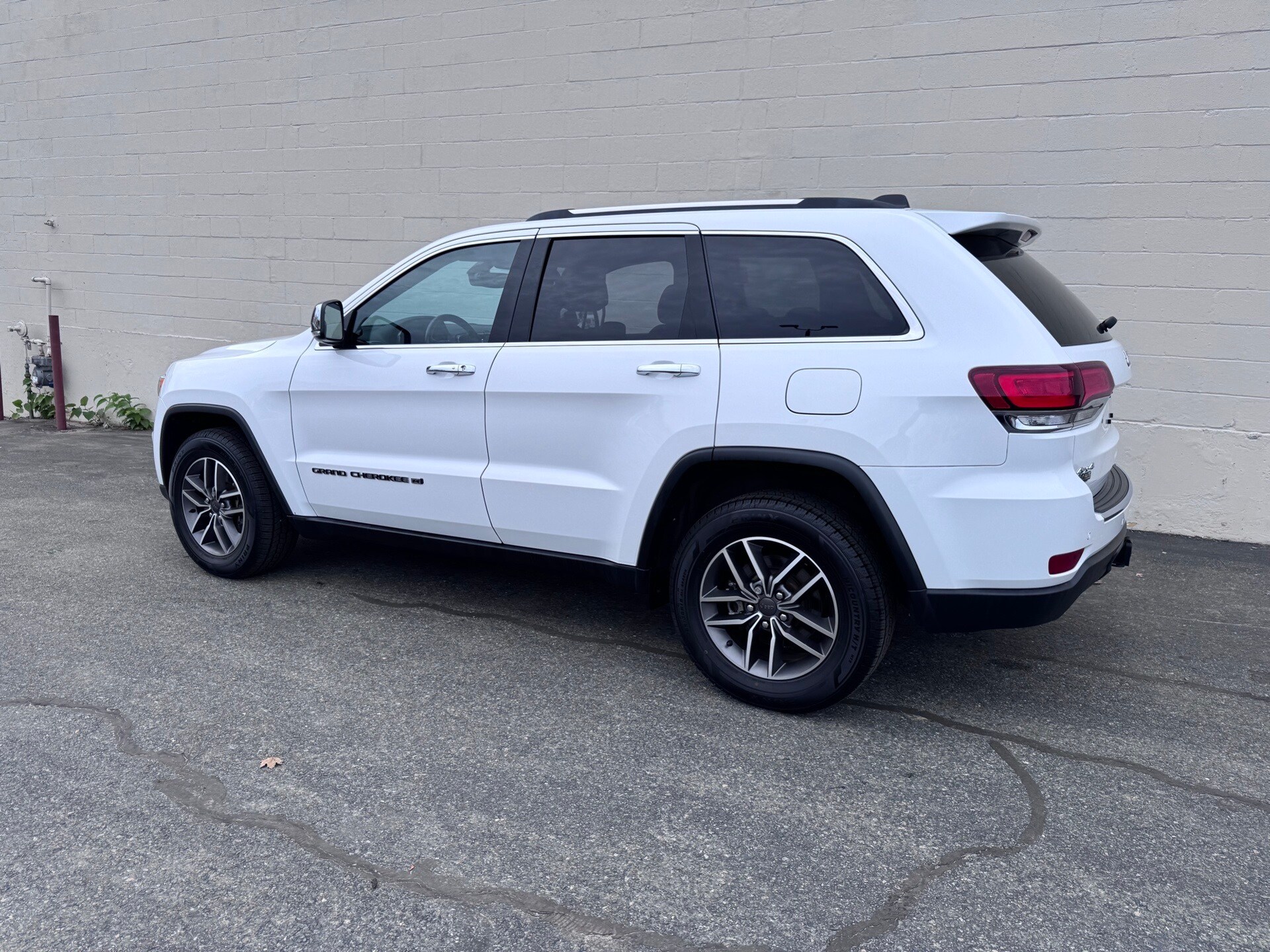 2022 Jeep Cherokee Limited X photo 3