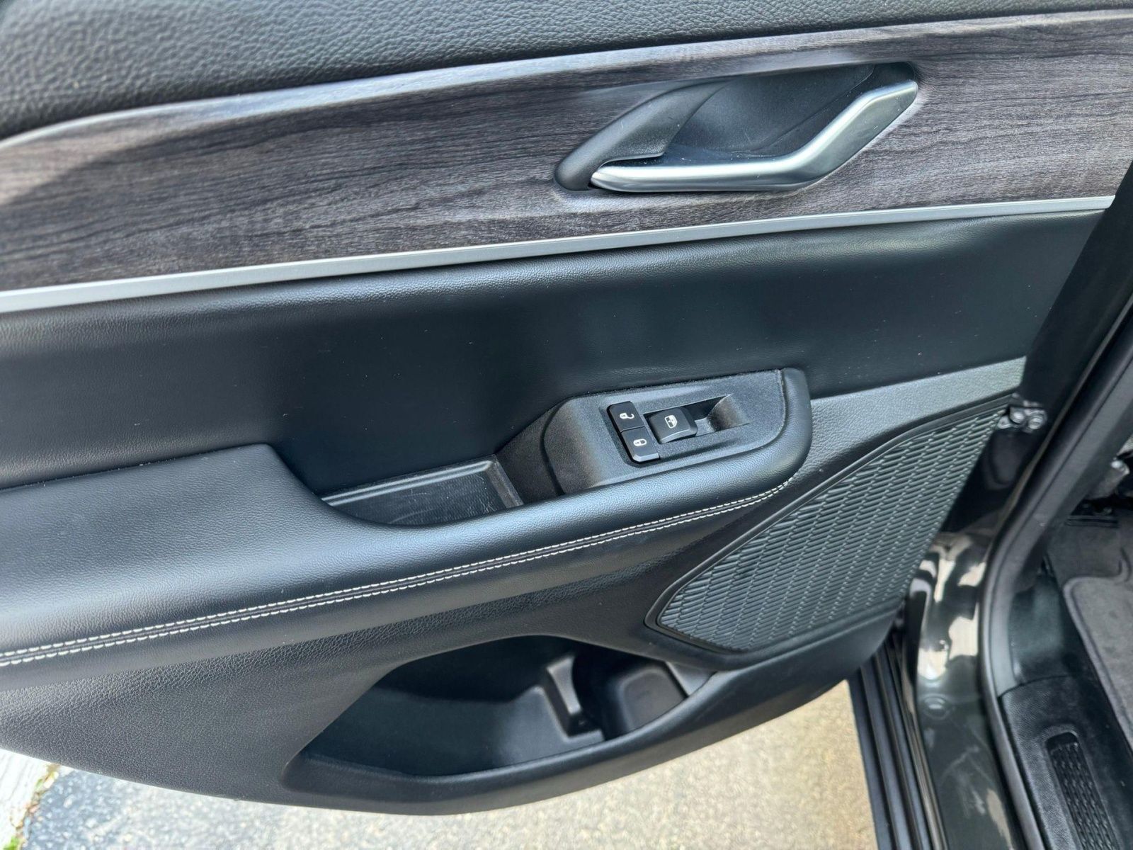 2023 Jeep Grand Cherokee Limited - Photo 22