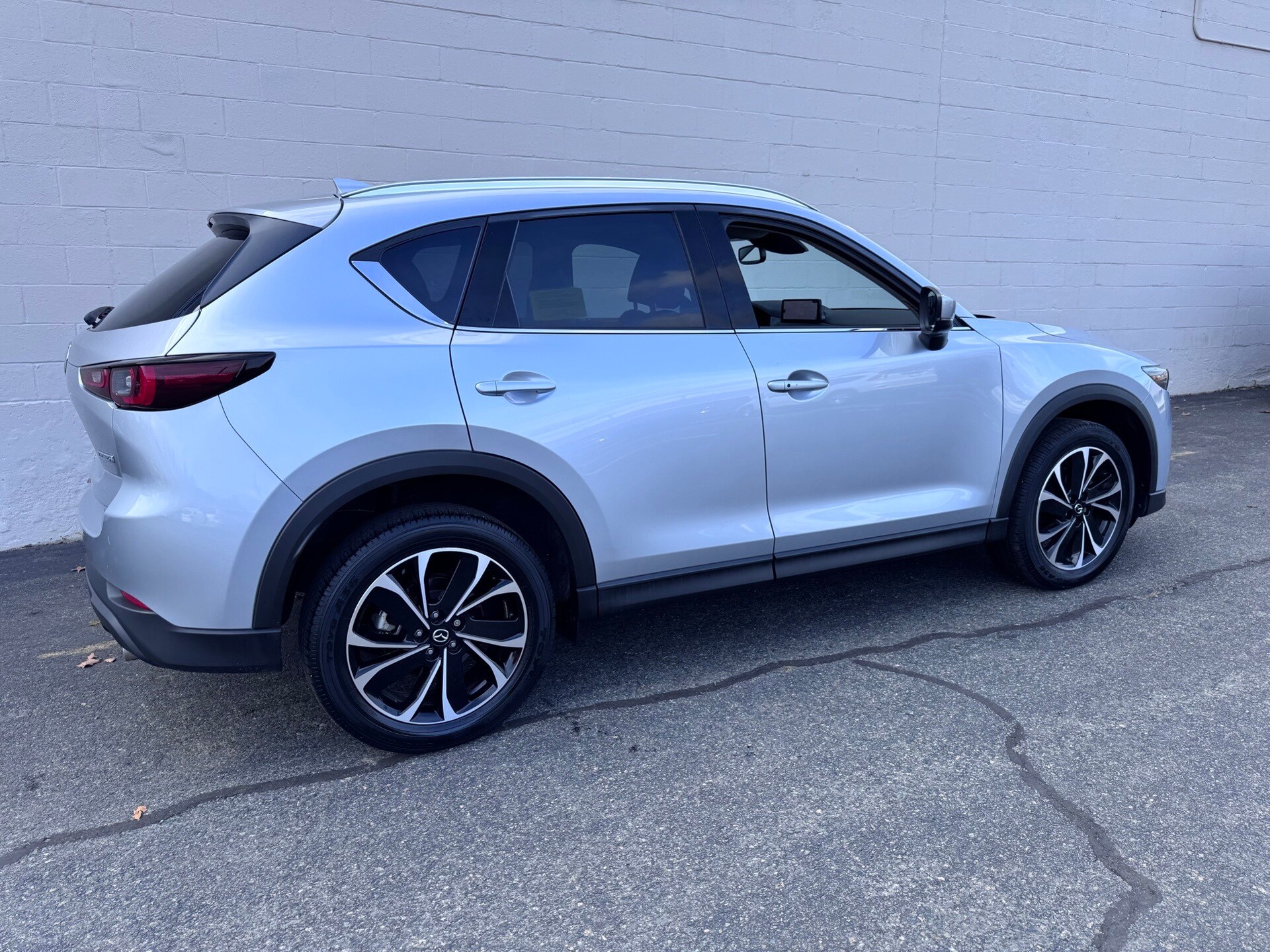 2023 Mazda CX-5 2.5 S Premium photo 4