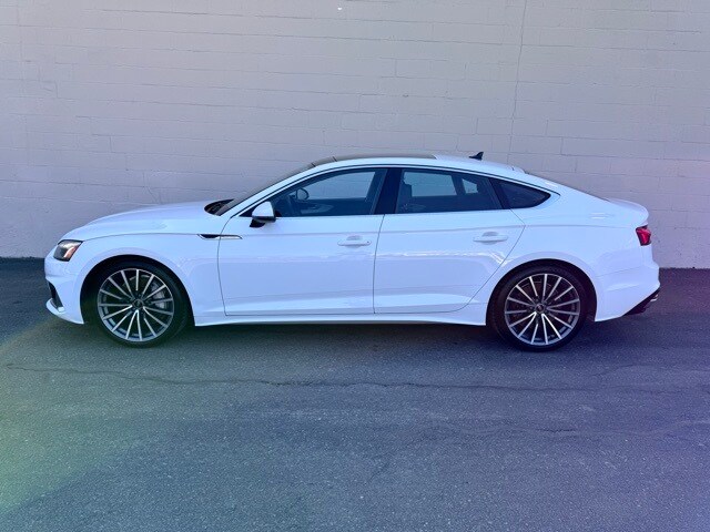 2023 Audi A5 Premium Plus photo 2