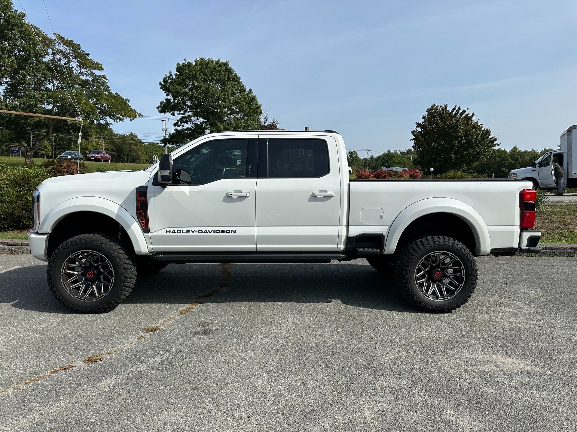 2024 Ford F-250 photo 3