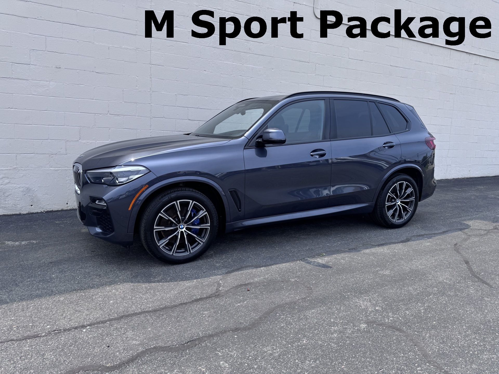 2021 BMW X5 40i's photo