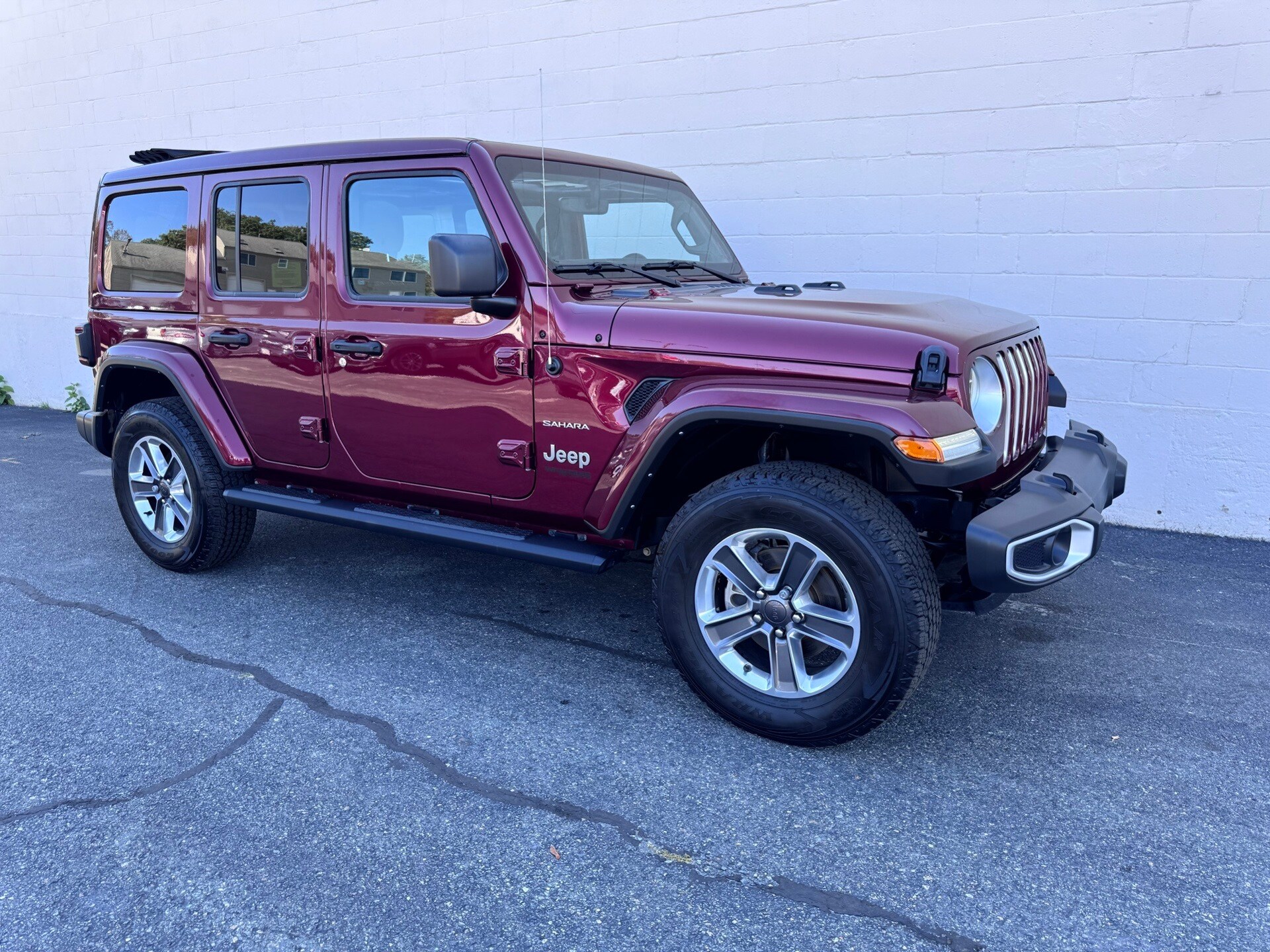 2022 Jeep Wrangler Unlimited Sahara photo 4