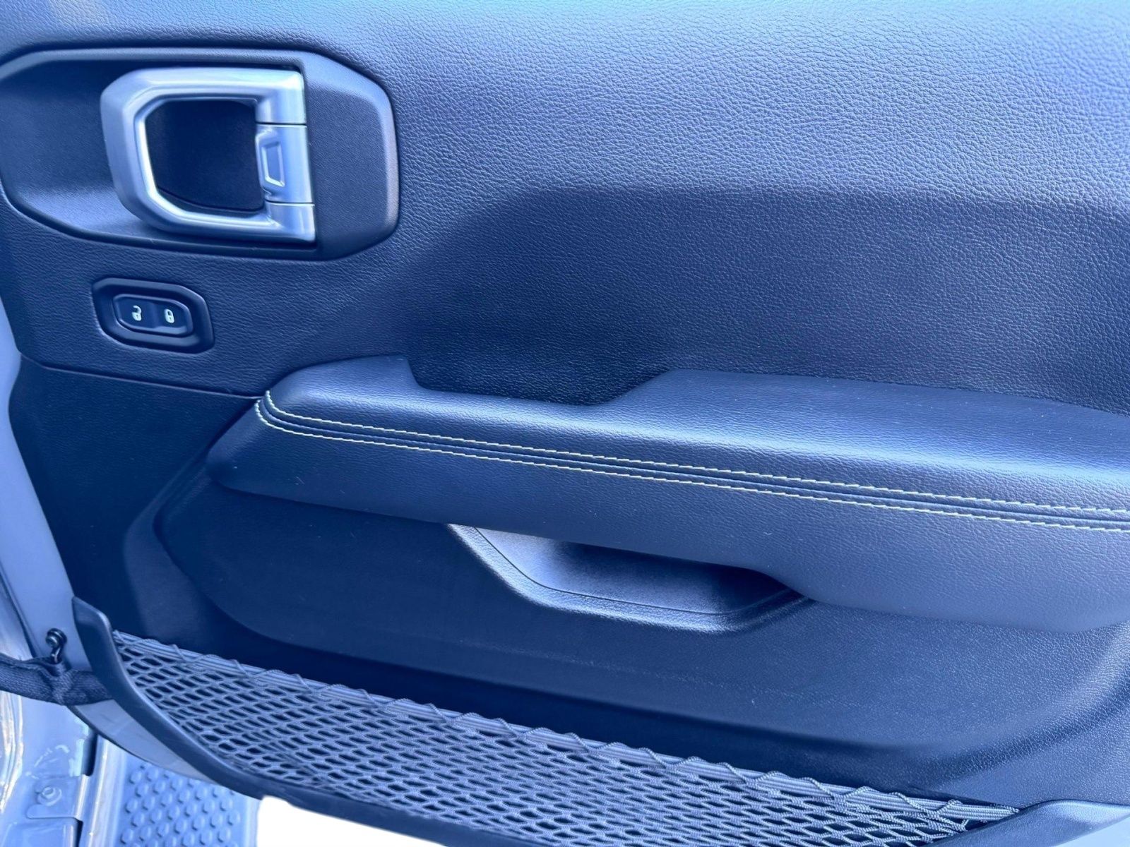 2021 Jeep Wrangler Unlimited Sahara - Photo 15