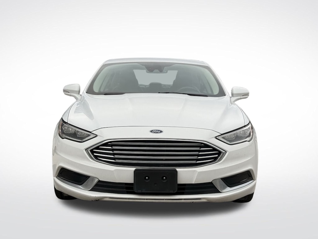 Used 2018 Ford Fusion Hybrid SE Sedan