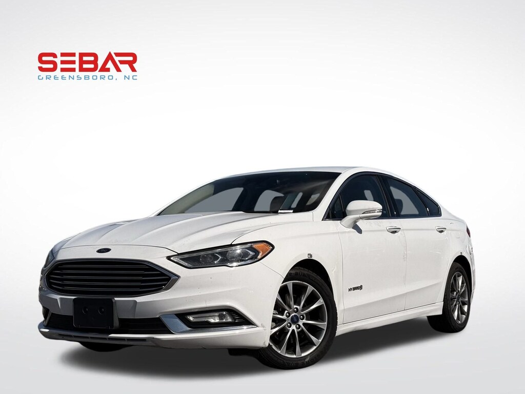 Used 2017 Ford Fusion Hybrid SE Sedan