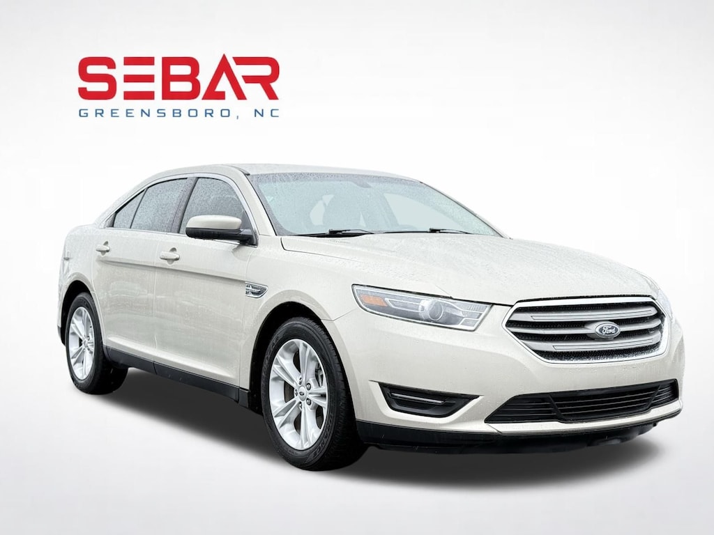 Used 2018 Ford Taurus SEL Sedan