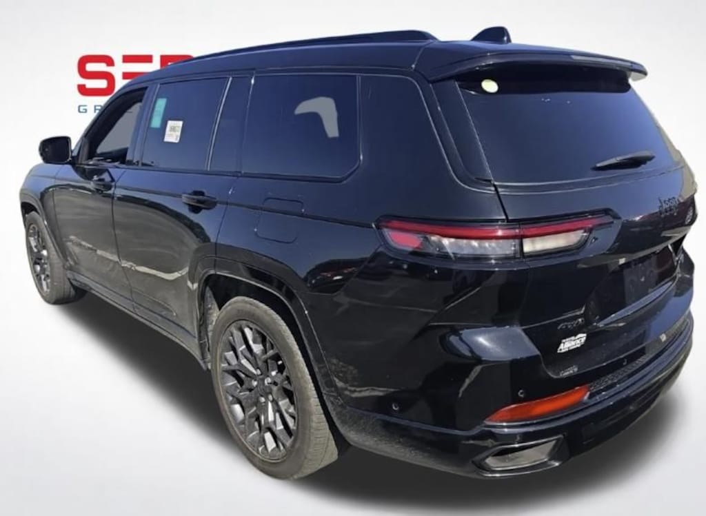 Used 2023 Jeep Grand Cherokee L Summit SUV
