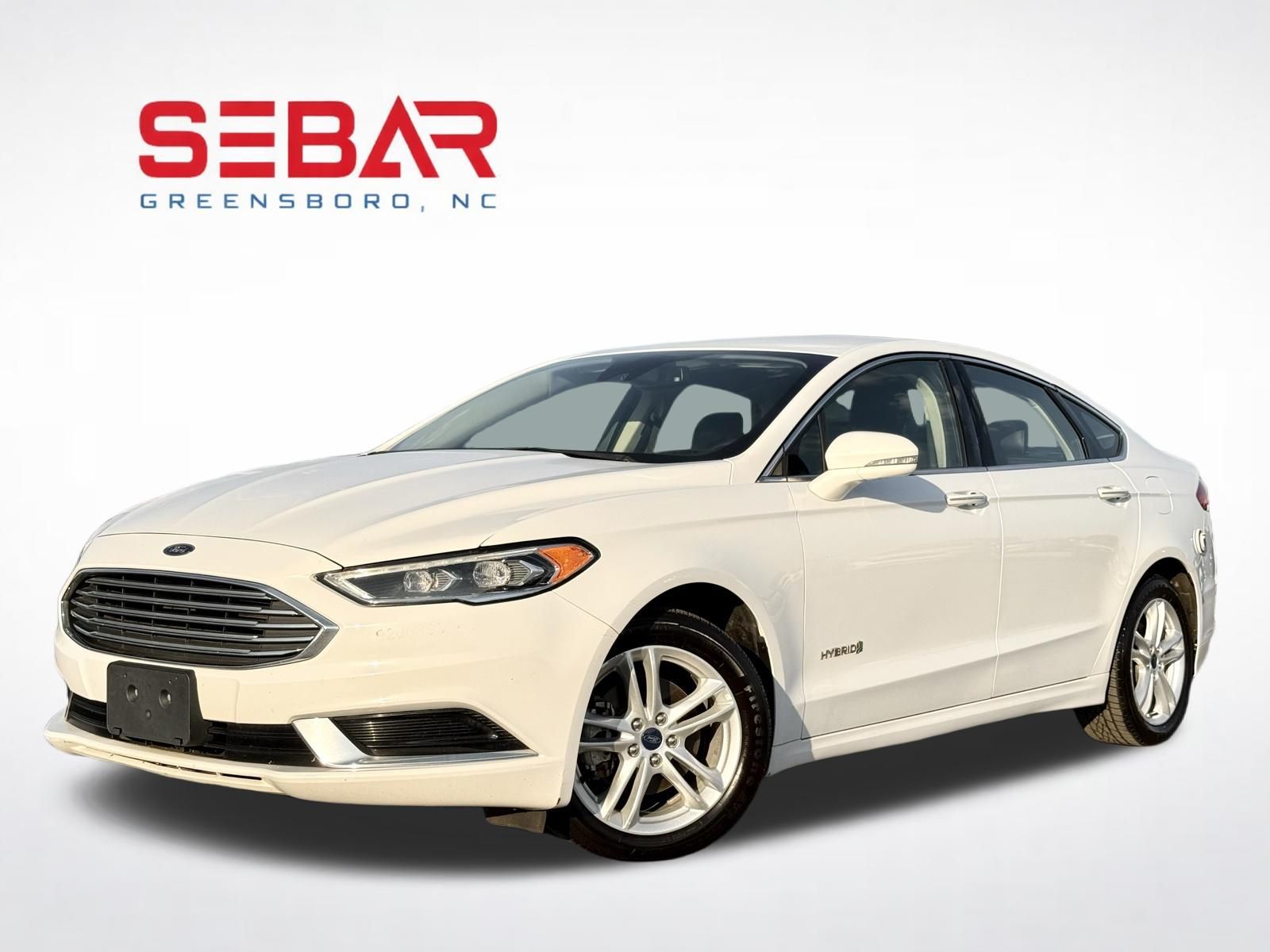 2018 Ford Fusion SE's photo
