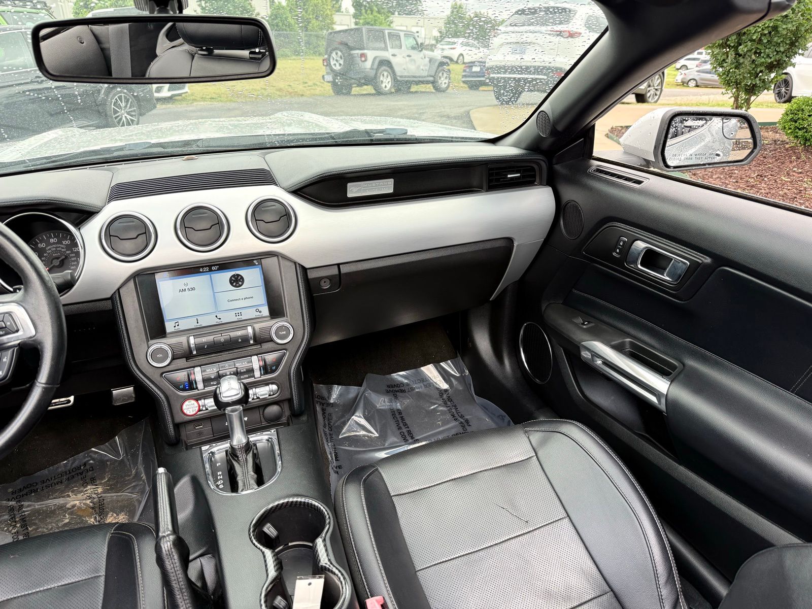 2017 Ford Mustang EcoBoost Premium - Photo 28
