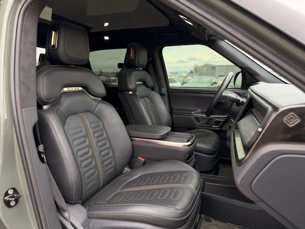 Used 2022 Rivian R1T Launch Edition Truck