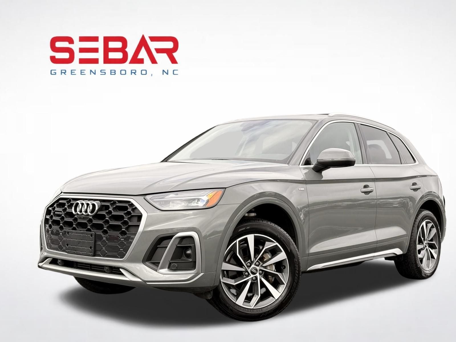 2023 Audi Q5 45 Premium Plus's photo