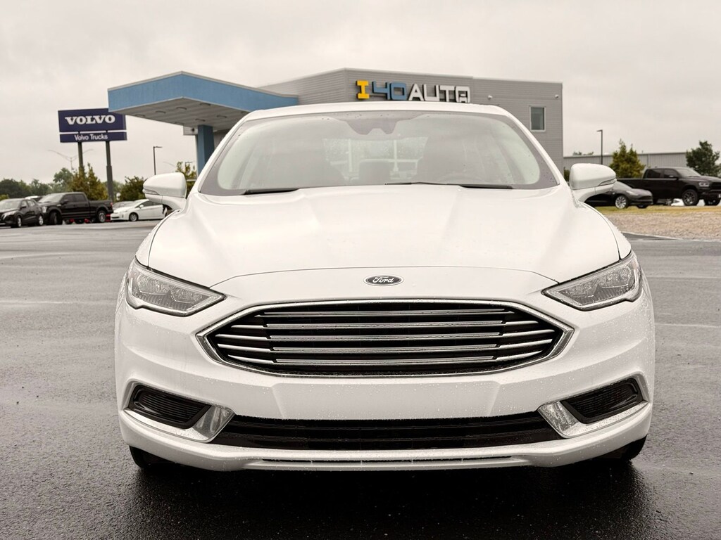 Used 2018 Ford Fusion Hybrid SE Sedan