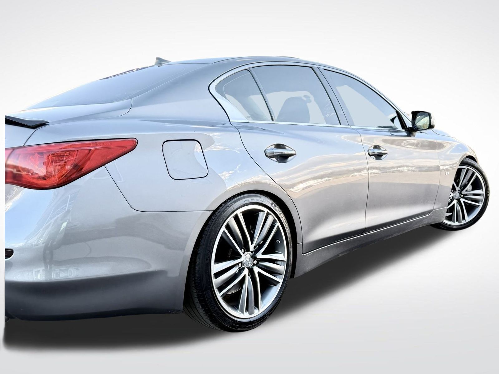 2014 Infiniti Q50 Sport photo 2