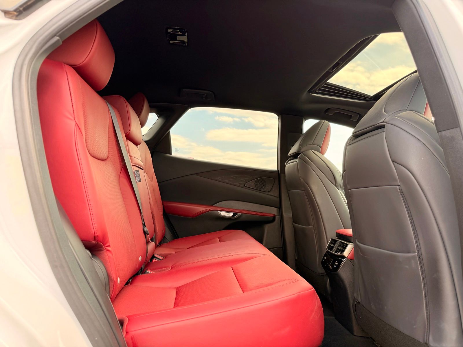 2023 Lexus RX 350 F SPORT - Photo 34