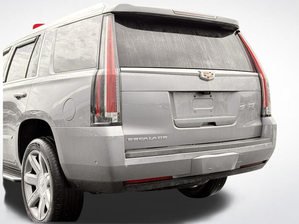 Used 2019 Cadillac Escalade Luxury SUV