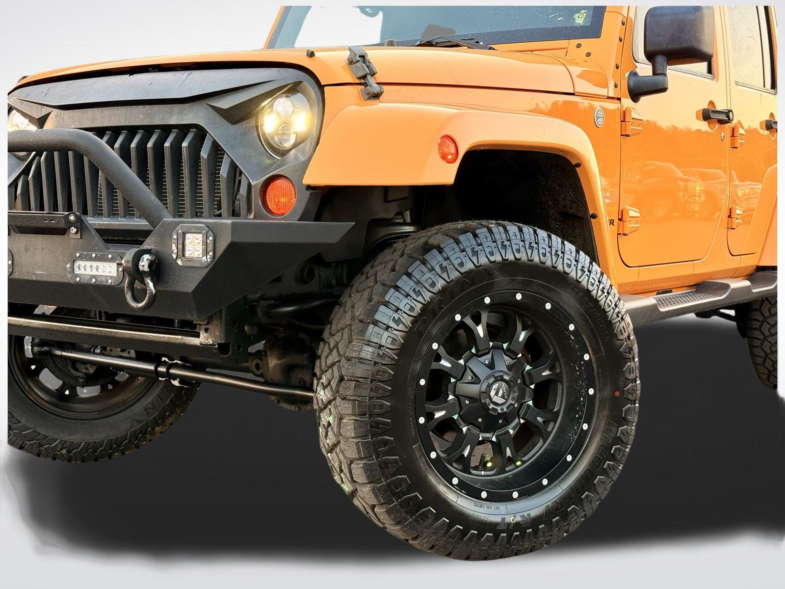2012 Jeep Wrangler Unlimited Sahara photo 2