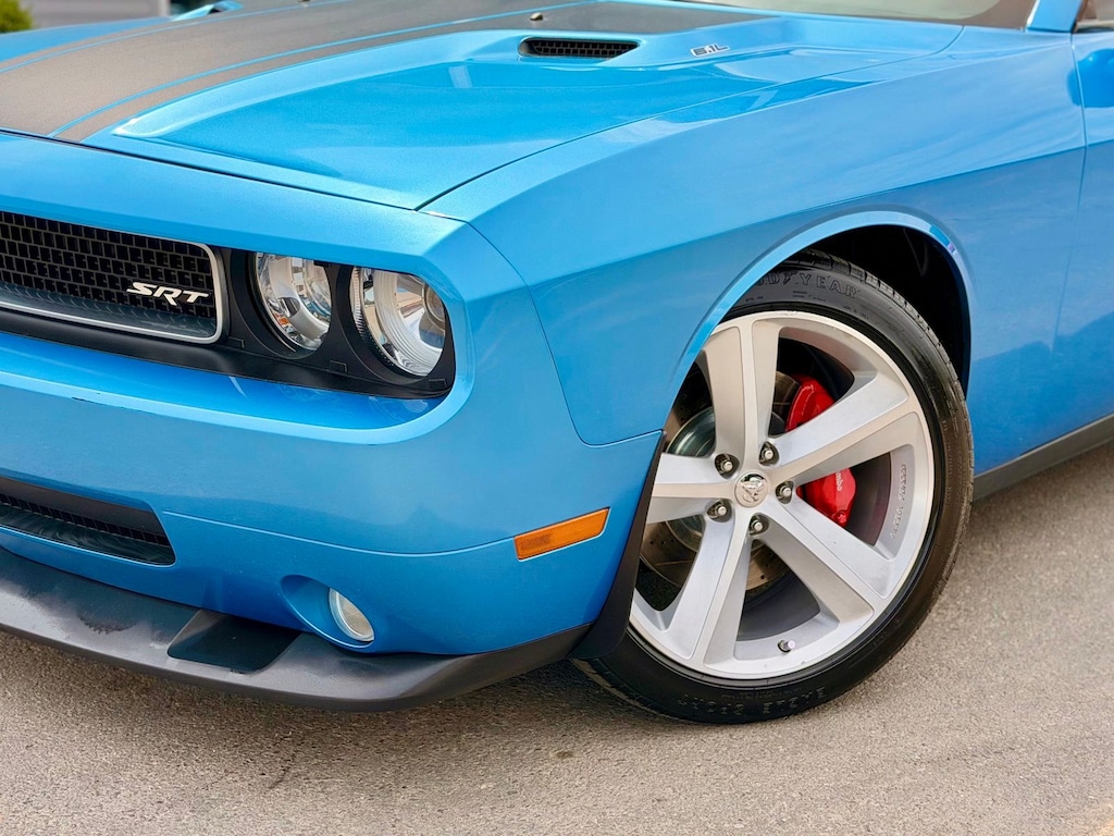 Used 2009 Dodge Challenger SRT8 Coupe