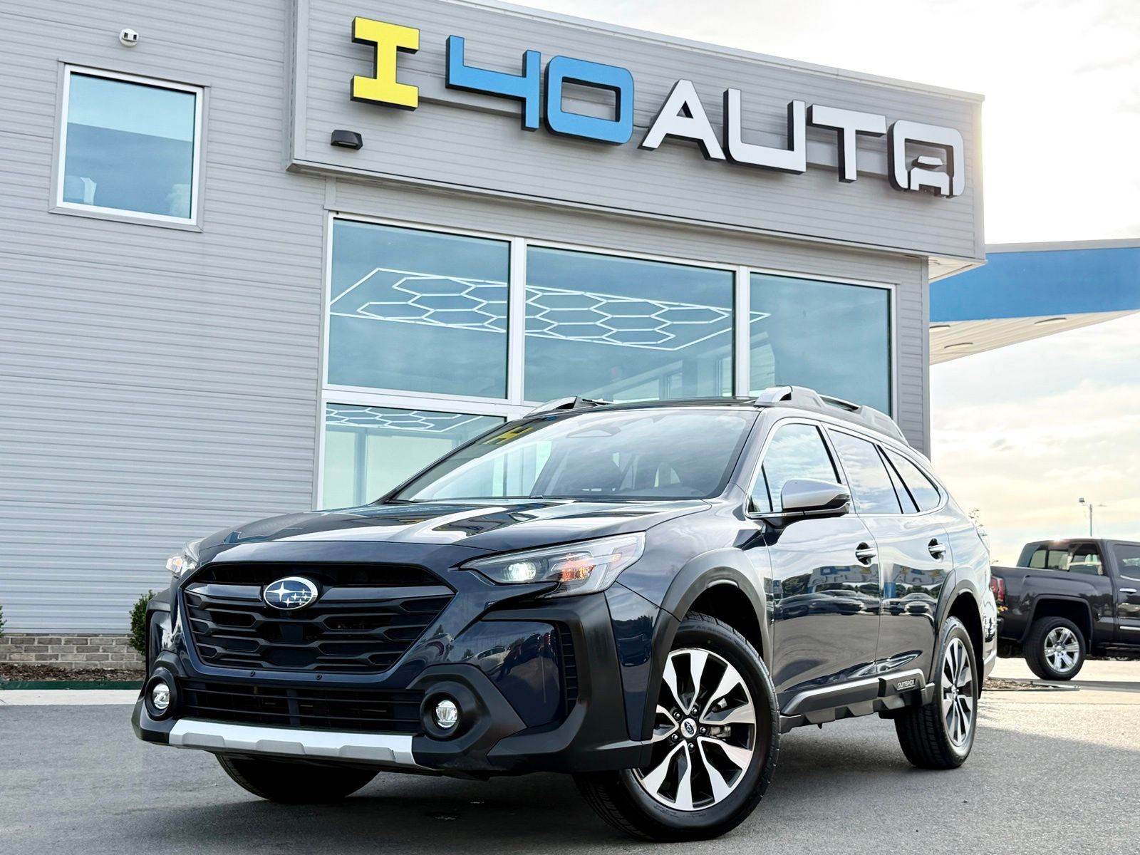 2023 Subaru Outback Touring XT's photo