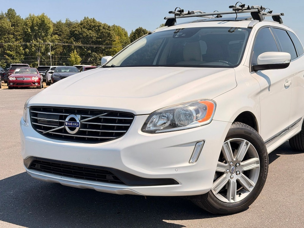 Used 2017 Volvo XC60 T5 Inscription SUV
