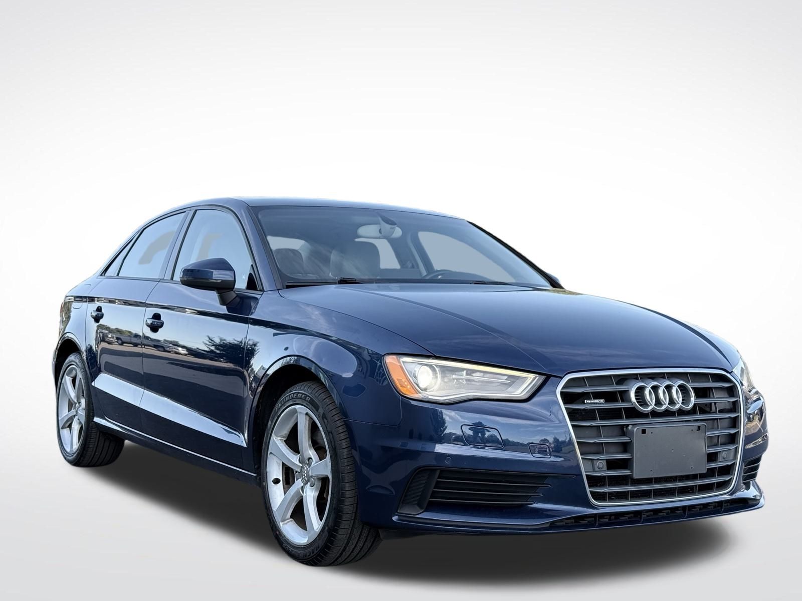 2015 Audi A3 2.0T Premium photo 3