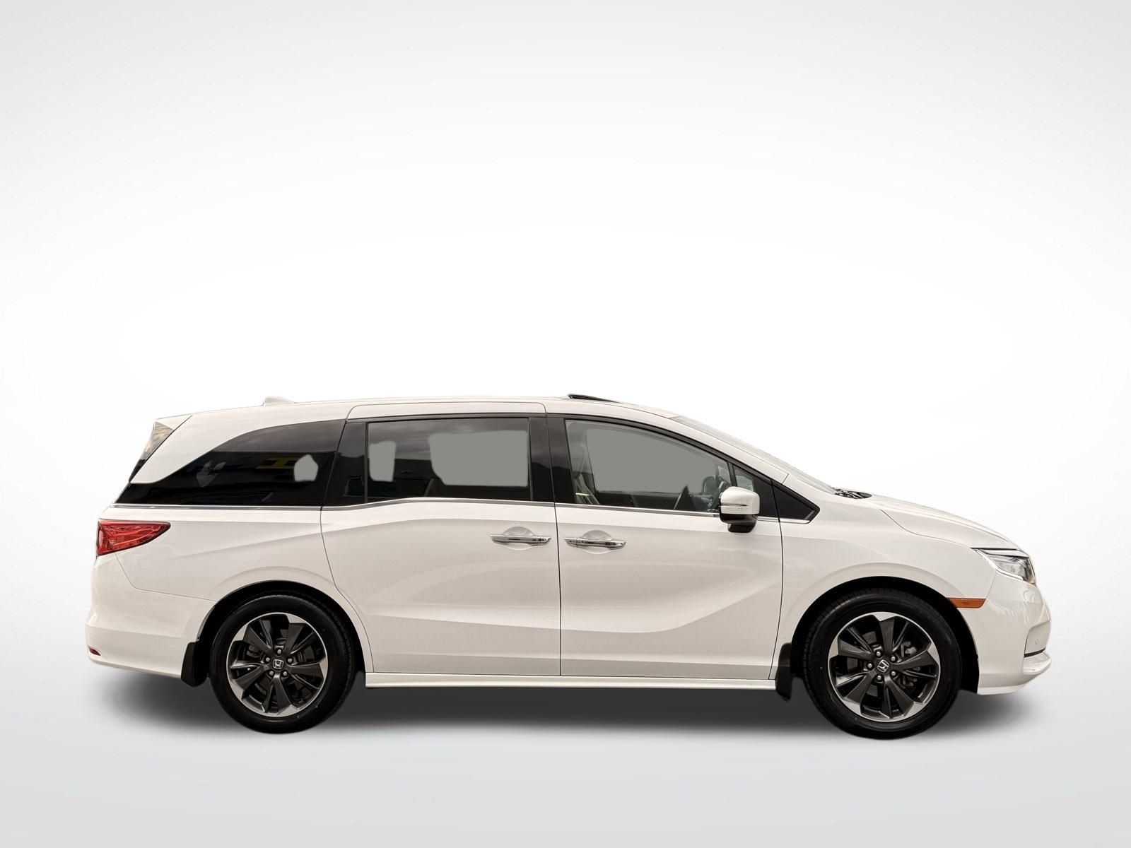 2023 Honda Odyssey Elite photo 4
