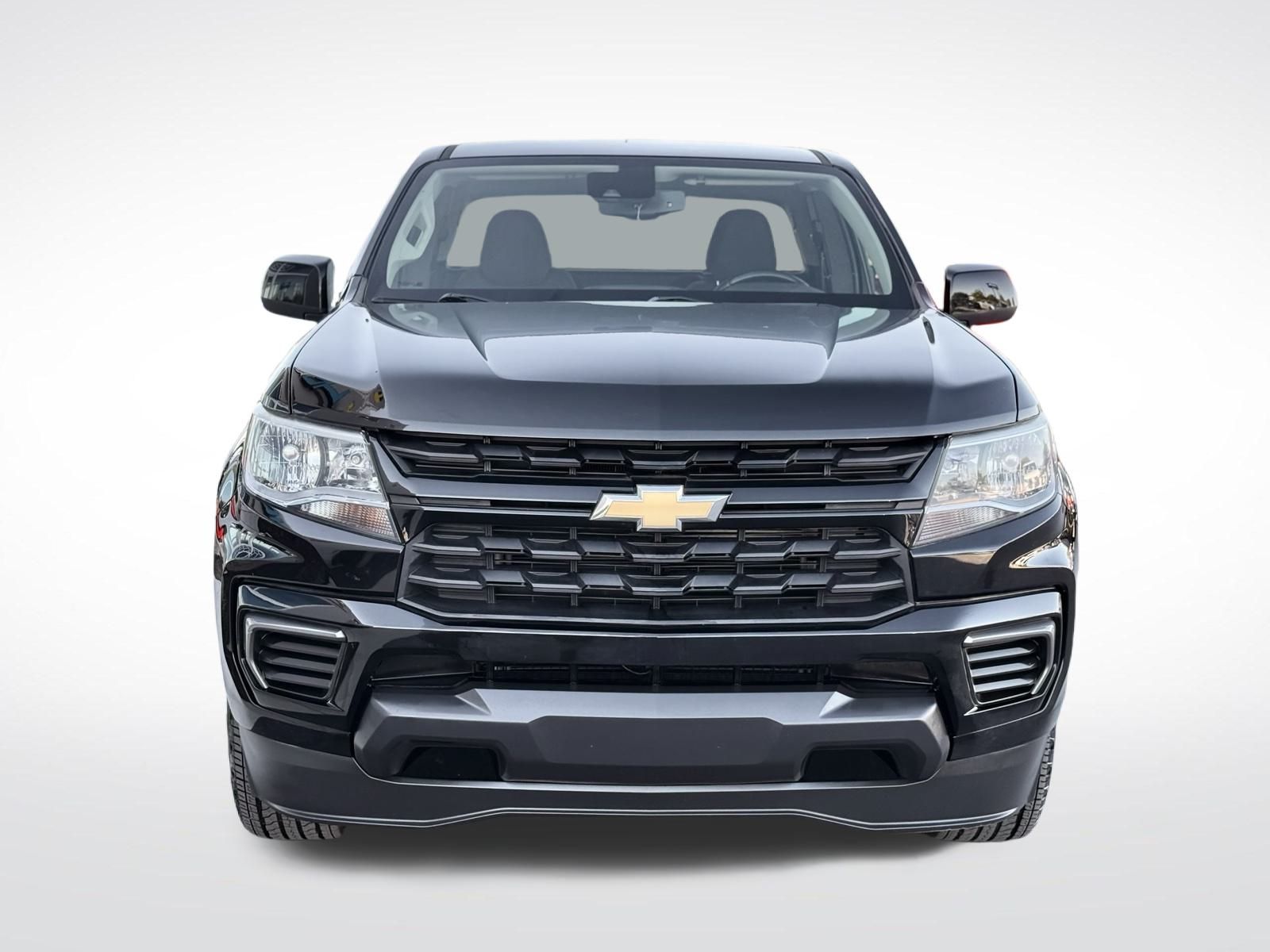 2022 Chevrolet Colorado LT photo 2