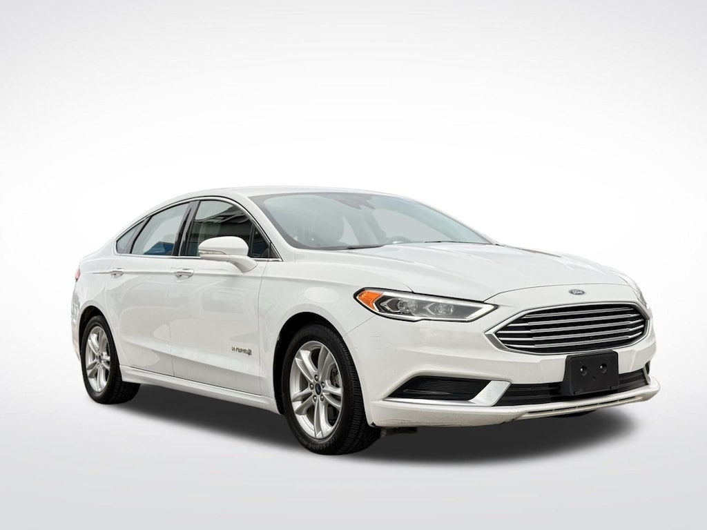 Used 2018 Ford Fusion Hybrid SE Sedan