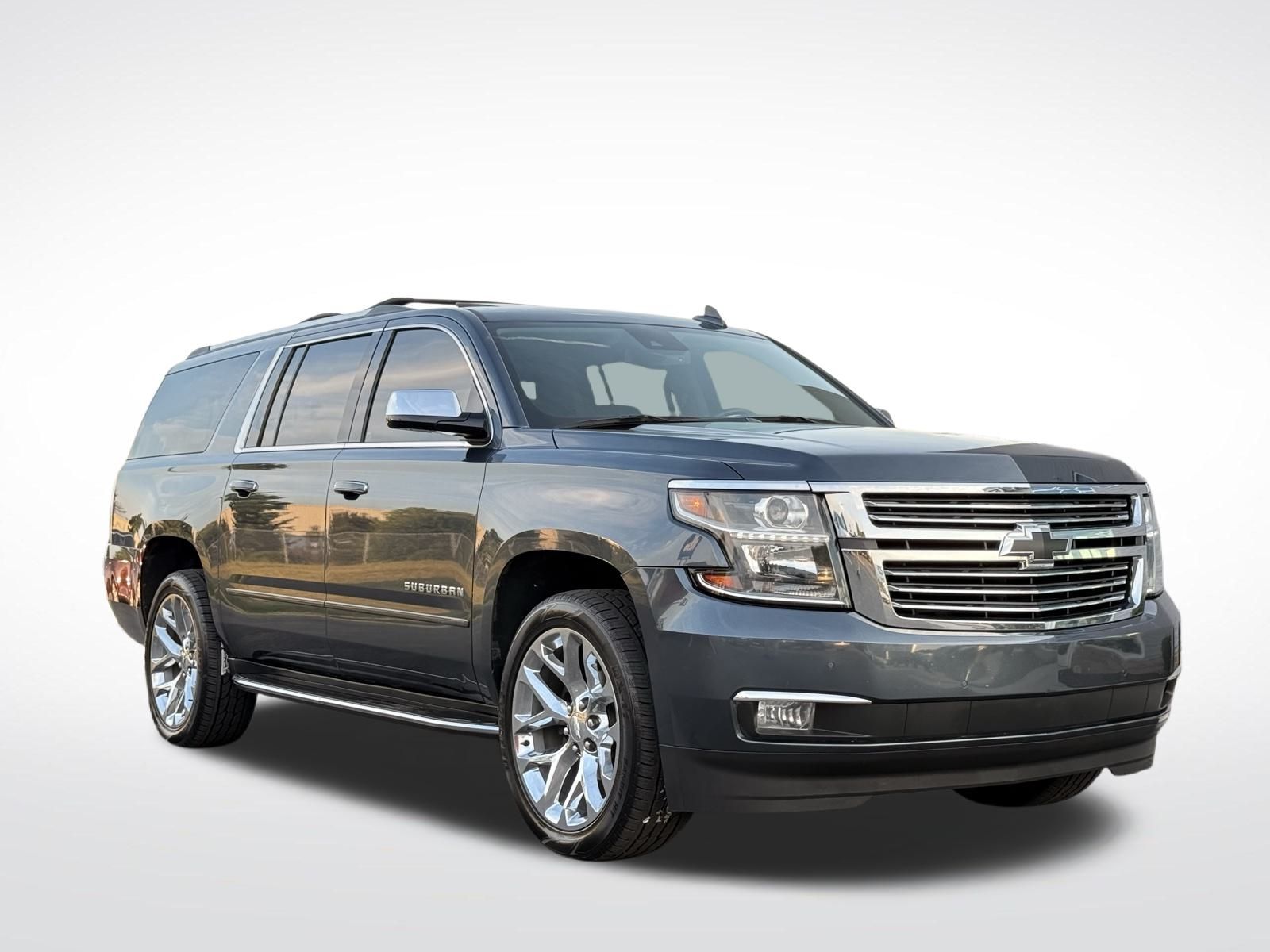 2020 Chevrolet Suburban Premier photo 3