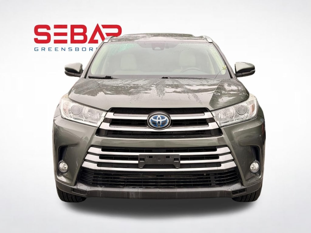 Used 2019 Toyota Highlander Hybrid XLE SUV