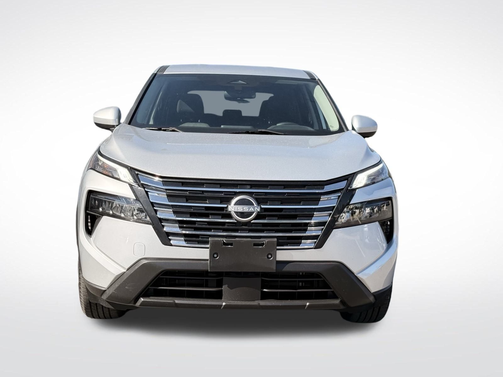 2024 Nissan Rogue SV photo 2