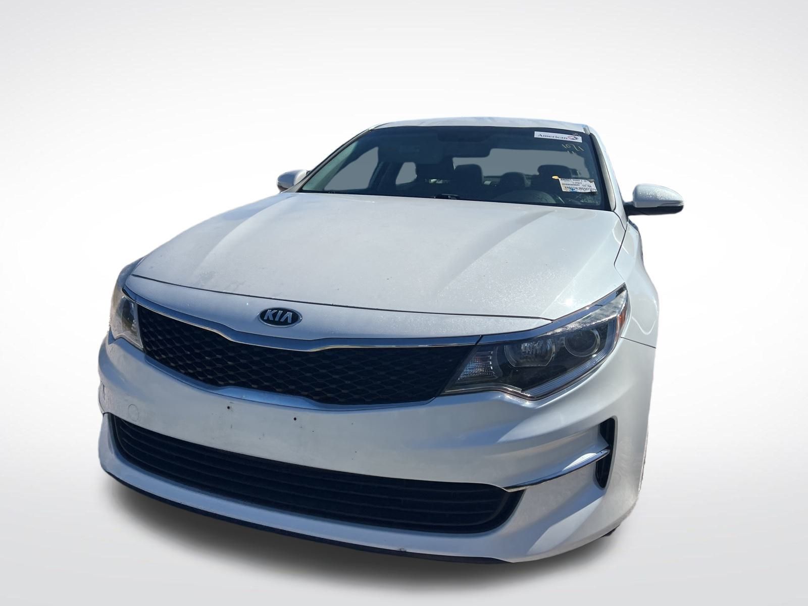 2016 Kia Optima LX photo 3